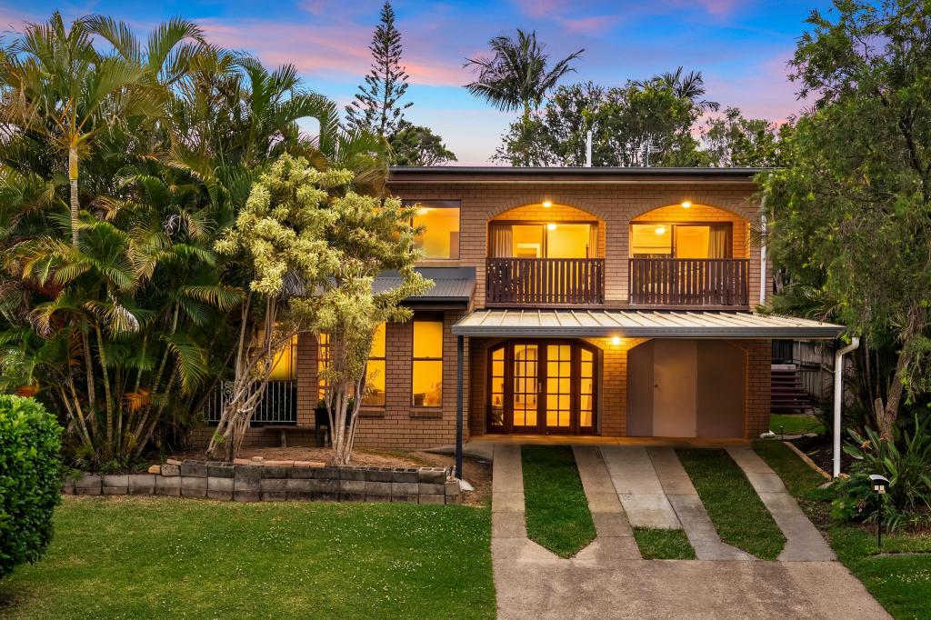 74 Olearia St E, Everton Hills, QLD 4053