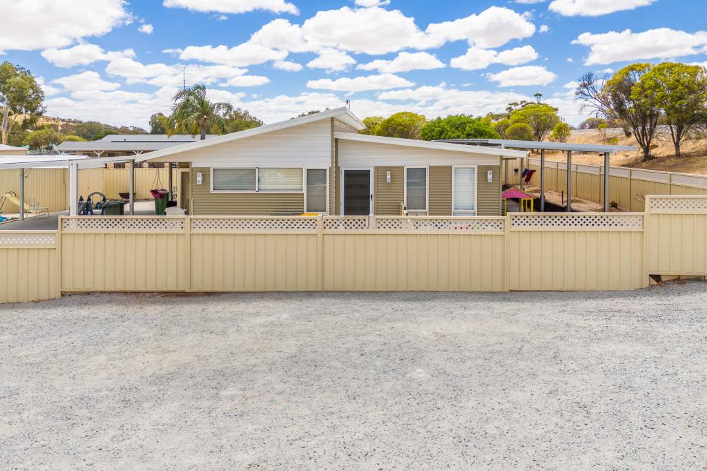 22 Burlong Rd, Northam, WA 6401