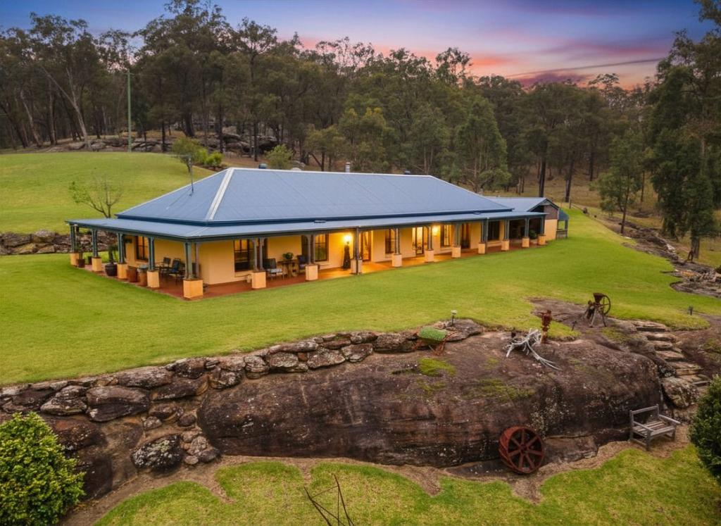 936b Putty Valley Rd, Putty, NSW 2330