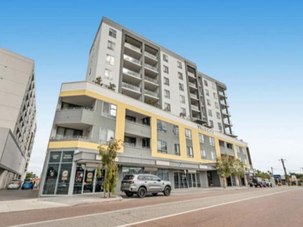 303/17 Pattie St, Cannington, WA 6107