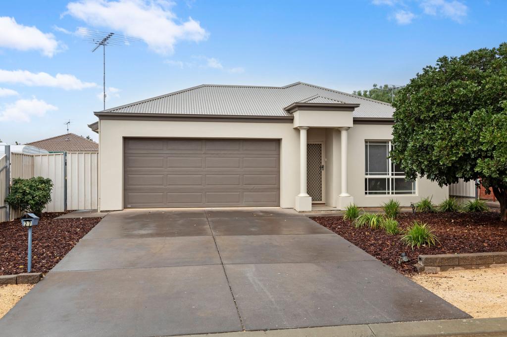 27 Boronia Cct, Balaklava, SA 5461