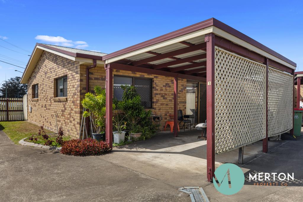 1/4 Leonard St, Southside, QLD 4570