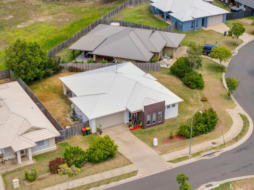 2 BENDEE ST, GLEN EDEN, QLD 4680