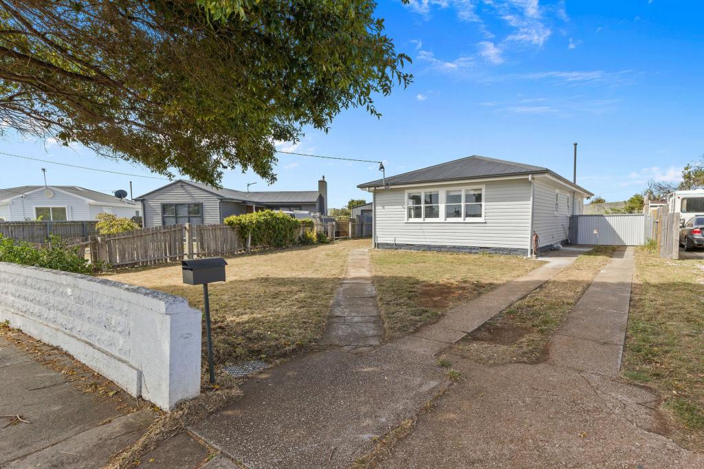 3 Lindsay Pl, Devonport, TAS 7310