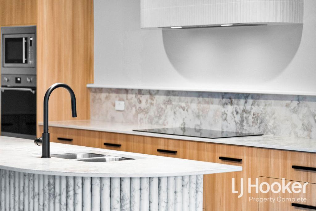 11 Karrakas Way, Benobble, QLD 4275