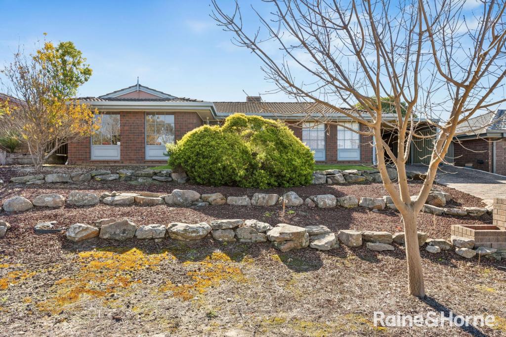 5 Manor Ct, Morphett Vale, SA 5162