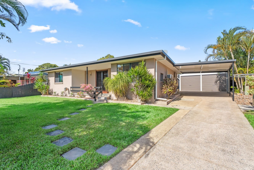 15 Tingira Tce, Scarness, QLD 4655