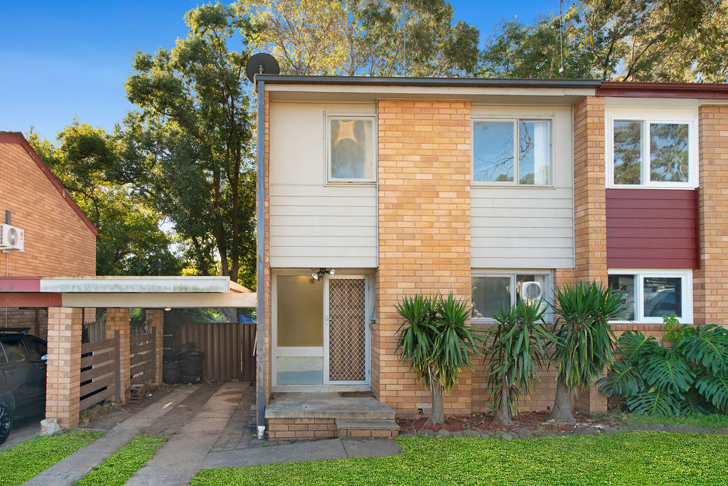 7 Stringybark Pl, Bradbury, NSW 2560