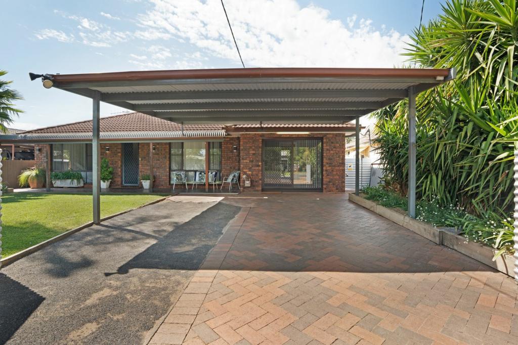 141 Booth St, Narromine, NSW 2821