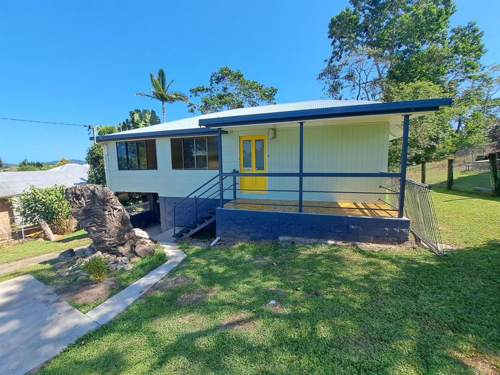 22 Benwell St, East Innisfail, QLD 4860