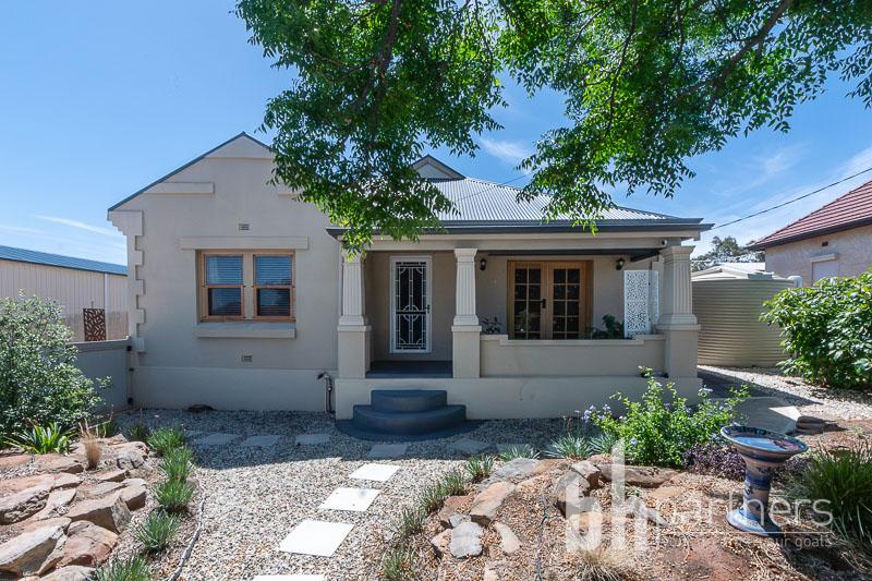 15 Walker Ave, Mannum, SA 5238