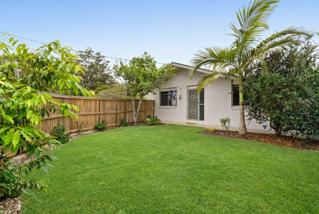 8 Kirsten Dr, Glass House Mountains, QLD 4518