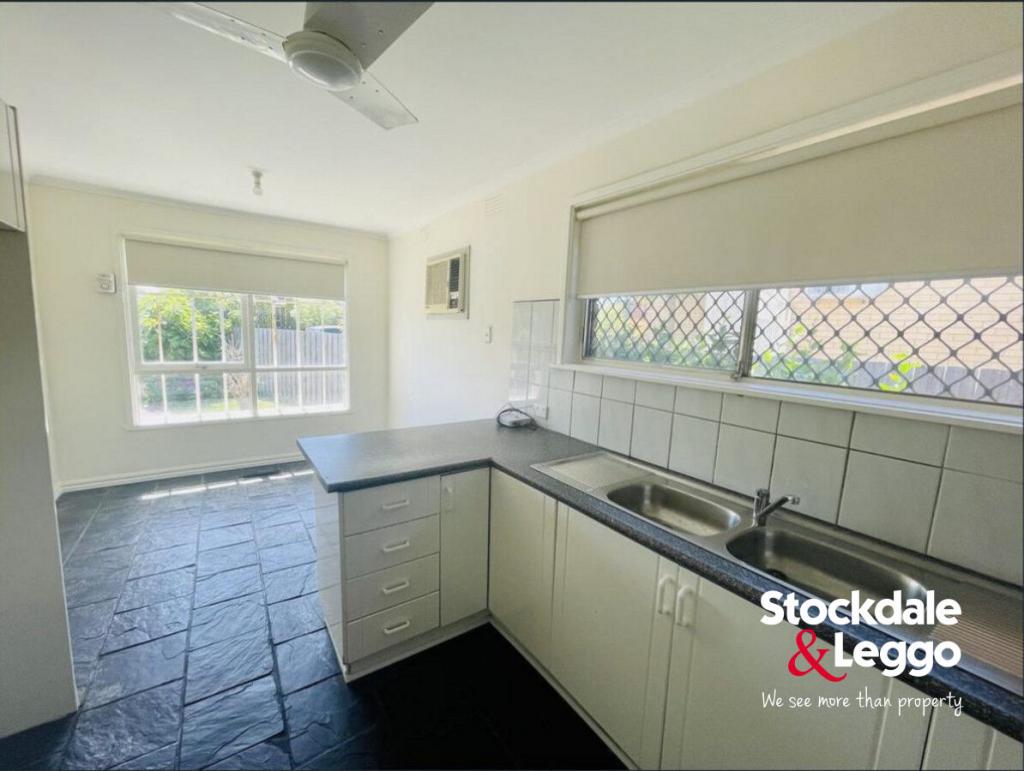 2 Winn Gr, Lalor, VIC 3075