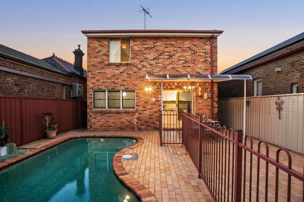 102 Park Ave, Ashfield, NSW 2131