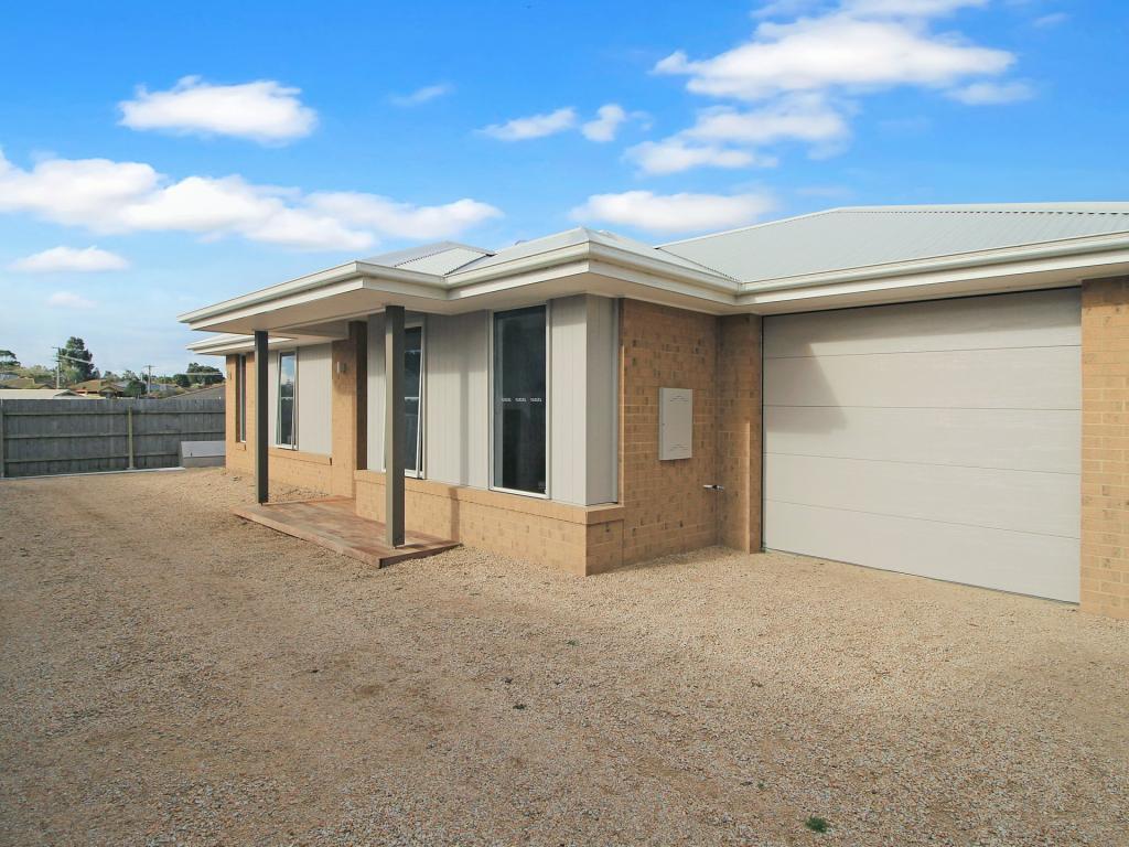 87 CROOKE ST, EAST BAIRNSDALE, VIC 3875