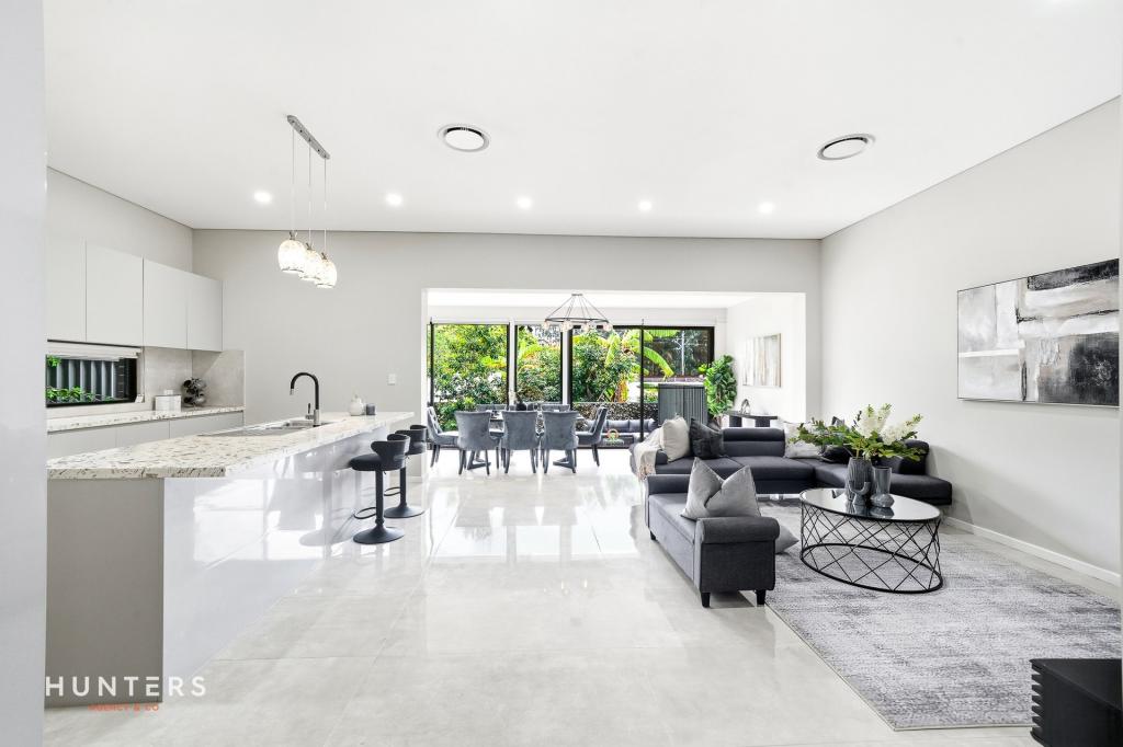 1b Andrew Pl, Girraween, NSW 2145