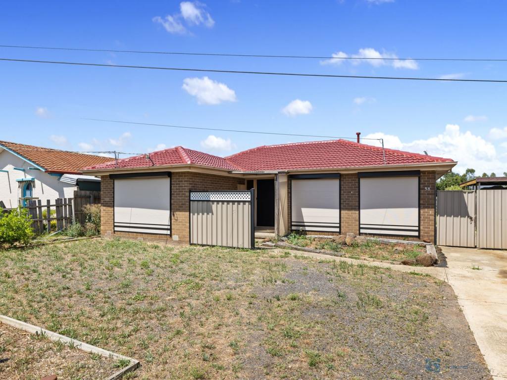 58 Monash St, Melton South, VIC 3338