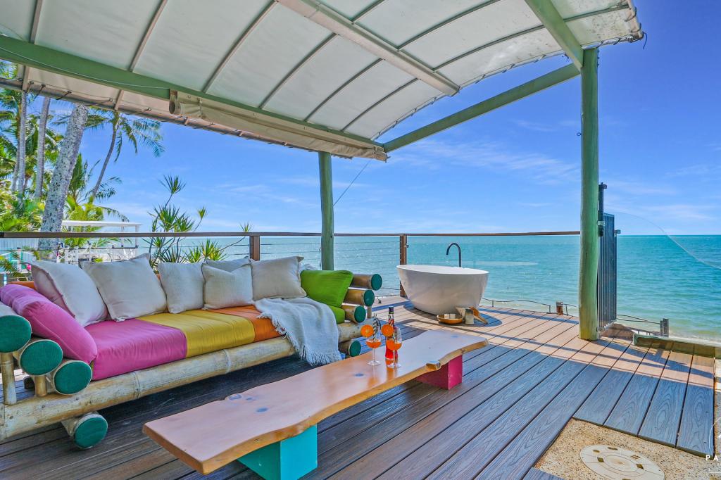 76 Cinderella St, Machans Beach, QLD 4878