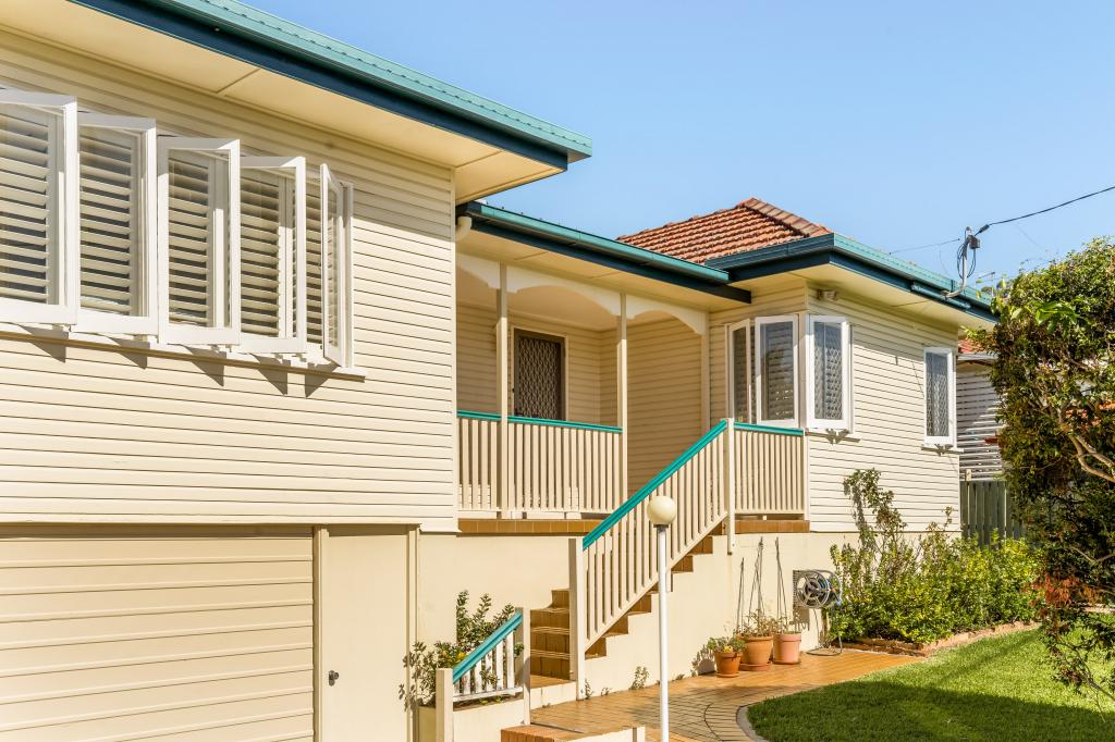 27 Luke St, Wavell Heights, QLD 4012