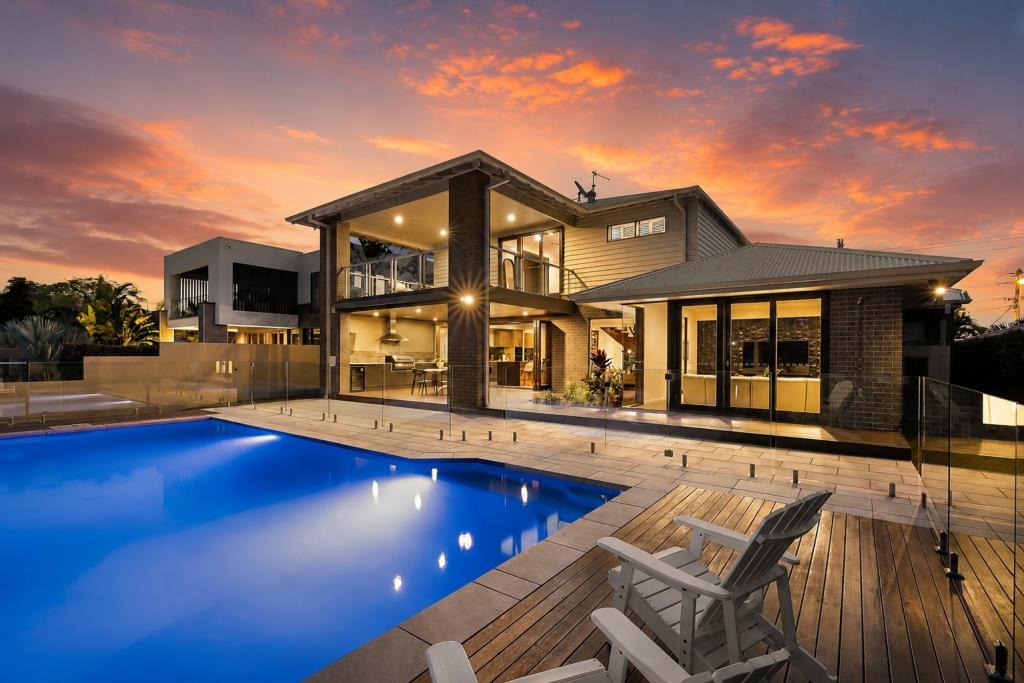 86 Rio Vista Bvd, Broadbeach Waters, QLD 4218