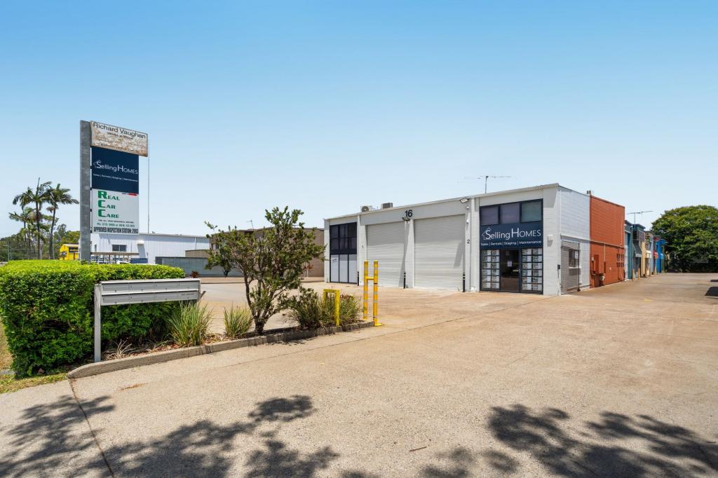 1 & 2/16 SPINE ST, SUMNER, QLD 4074
