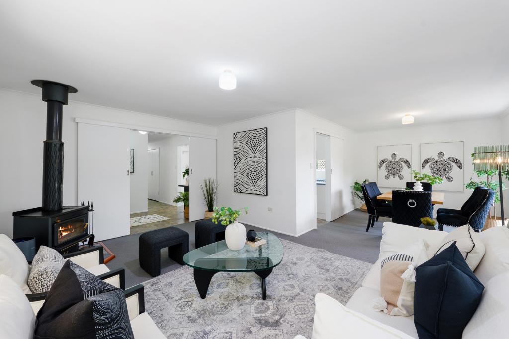 11 Greenfield Rd, Capalaba, QLD 4157