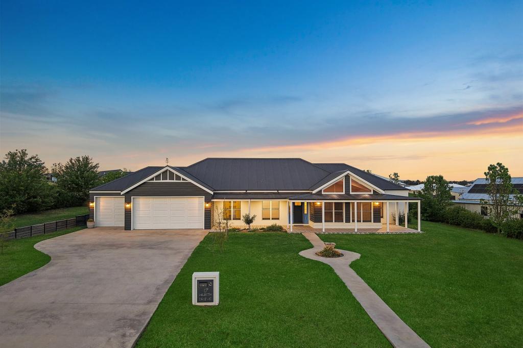 17 Wurth Dr, Bombira, NSW 2850