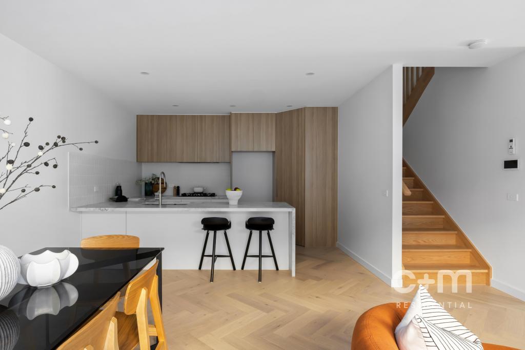 21 & 23 Charlotte St, Oak Park, VIC 3046