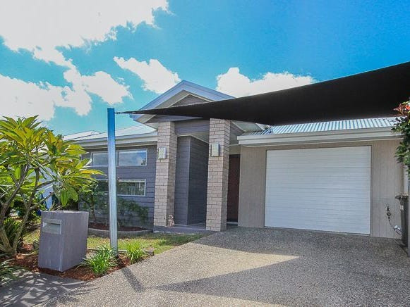 33 Bells Reach Dr, Caloundra West, QLD 4551