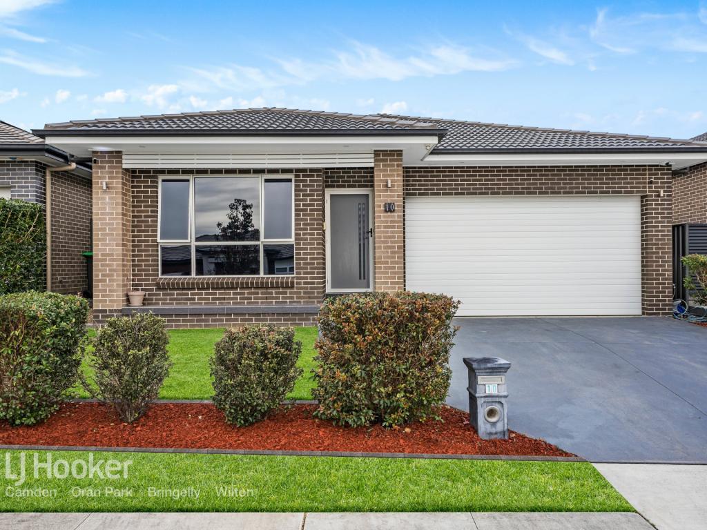 10 Mccormack St, Oran Park, NSW 2570