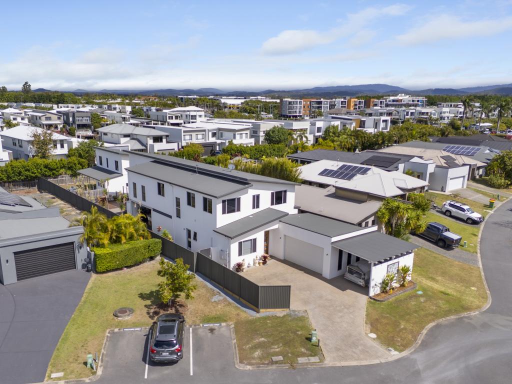 95/19 Santa Barbara Rd, Hope Island, QLD 4212