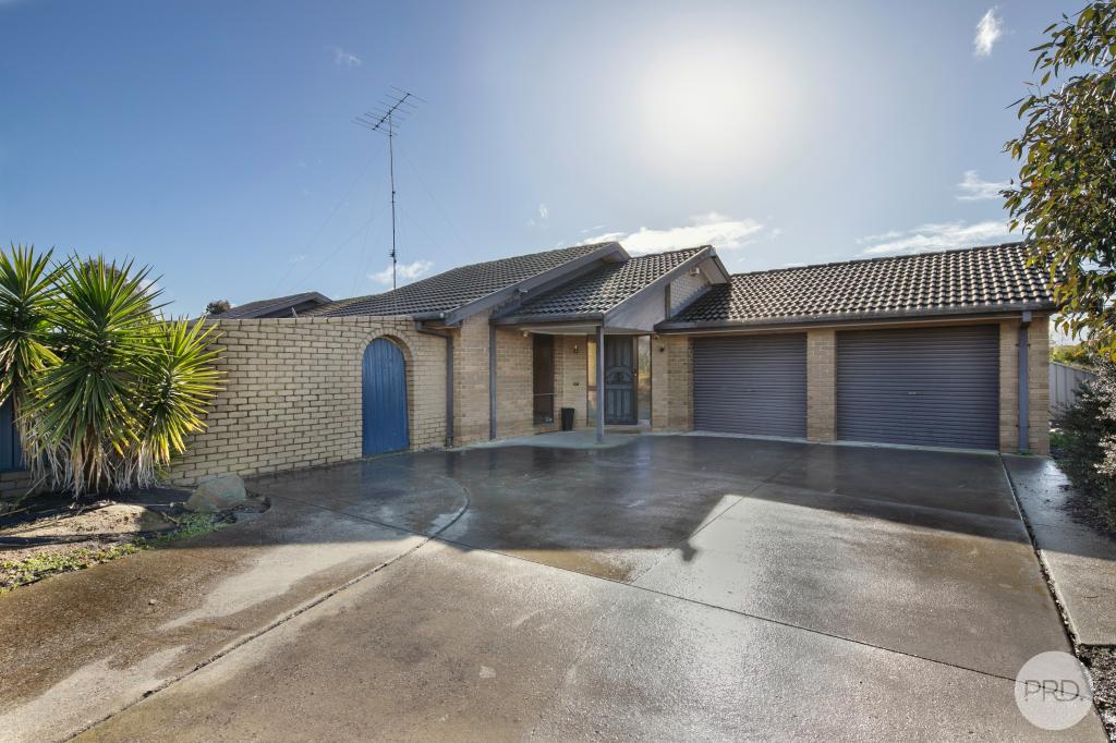 22 Warrina Dr, Delacombe, VIC 3356