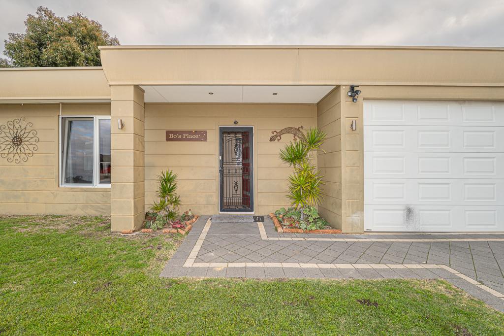 13 Peartree Tce, Seville Grove, WA 6112