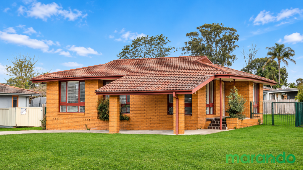 11 Upton Pl, Bonnyrigg, NSW 2177