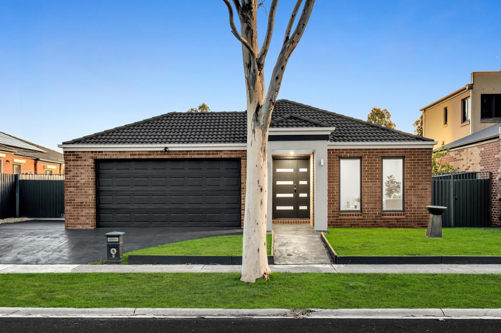 9 Sedgwick Ct, Lynbrook, VIC 3975