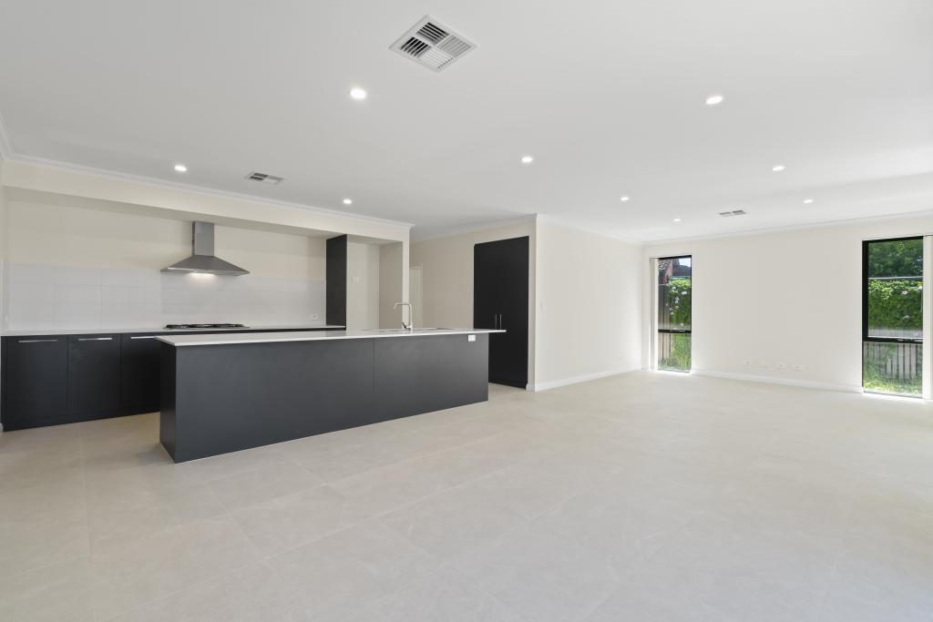 27b Tremandra Way, Parkwood, WA 6147