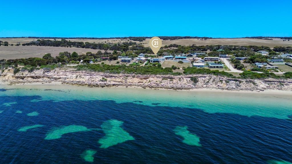 48 The Esplanade, Baudin Beach, SA 5222