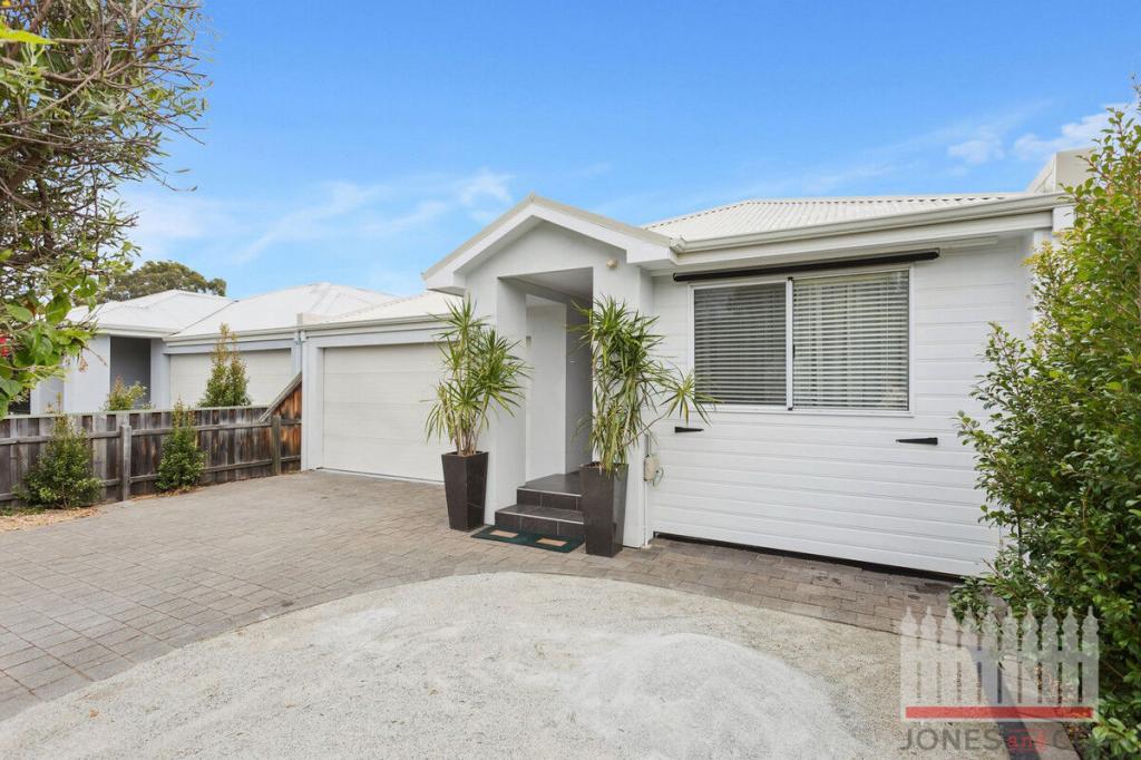102B WEST RD, BASSENDEAN, WA 6054