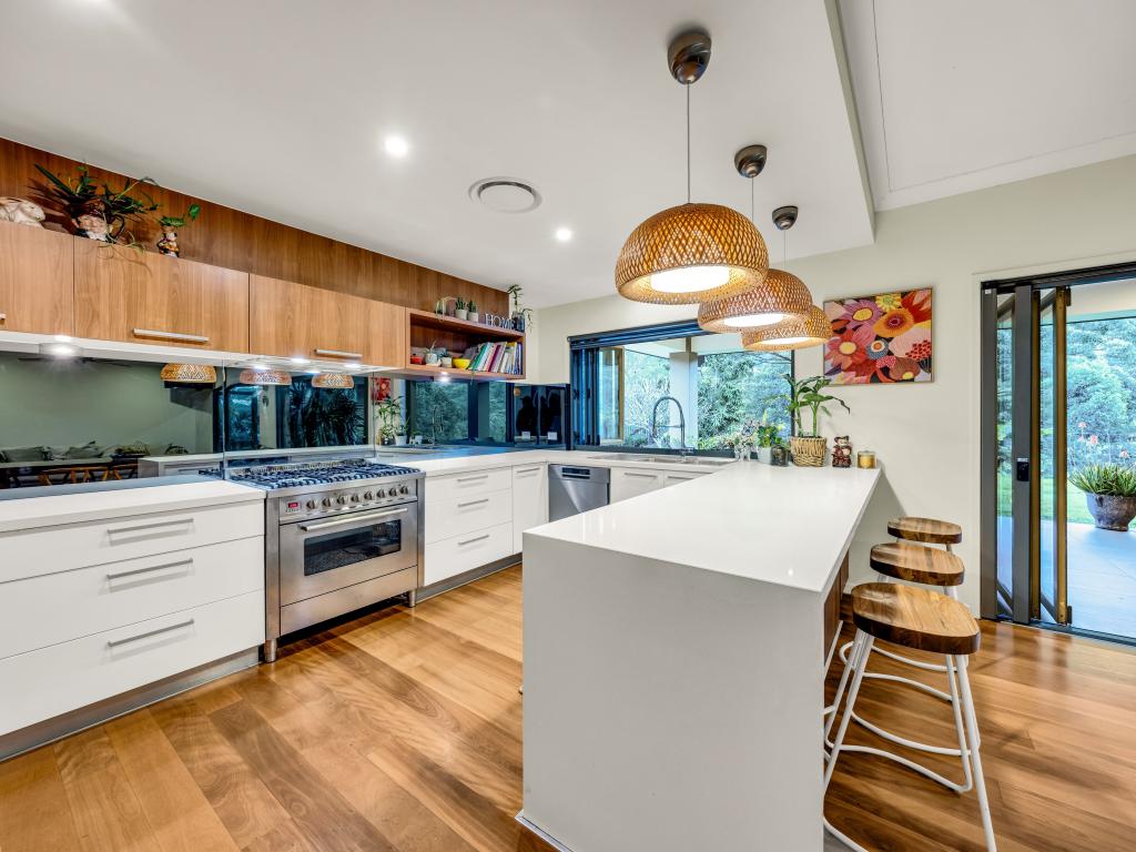 584 Mount Brisbane Rd, Mount Pleasant, QLD 4521