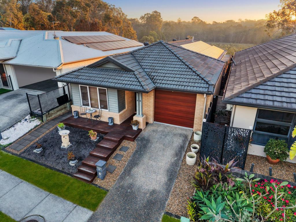 46 Mount Edwards St, Park Ridge, QLD 4125