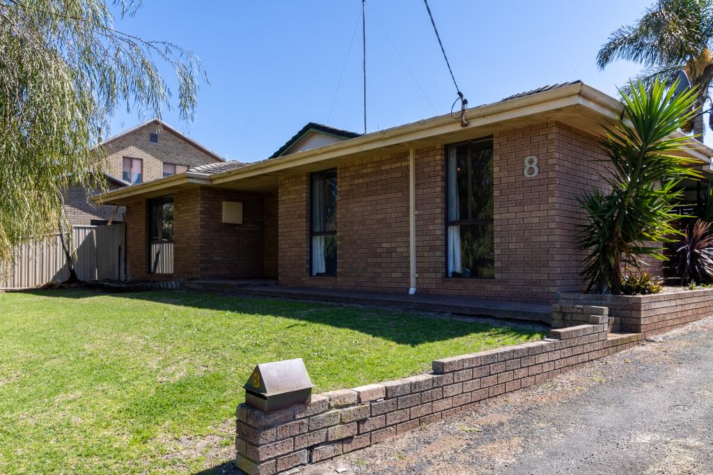 8 Wattle Cres, Manjimup, WA 6258