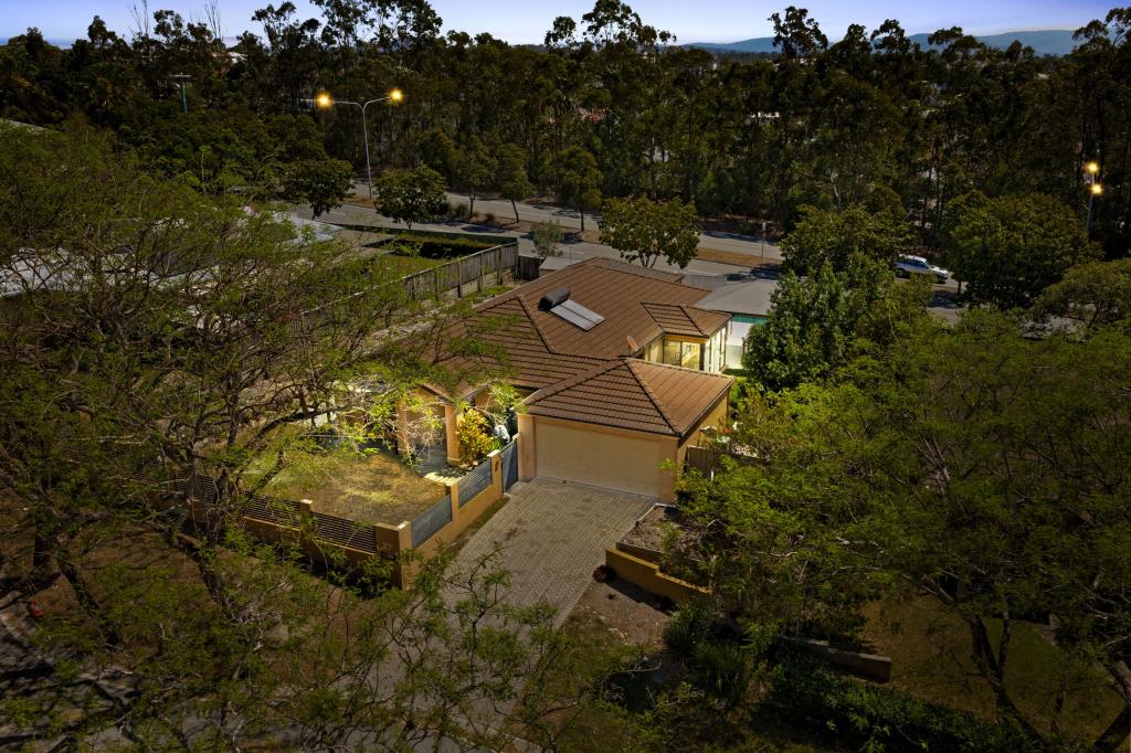 27 Kurrajong Pl, Bridgeman Downs, QLD 4035