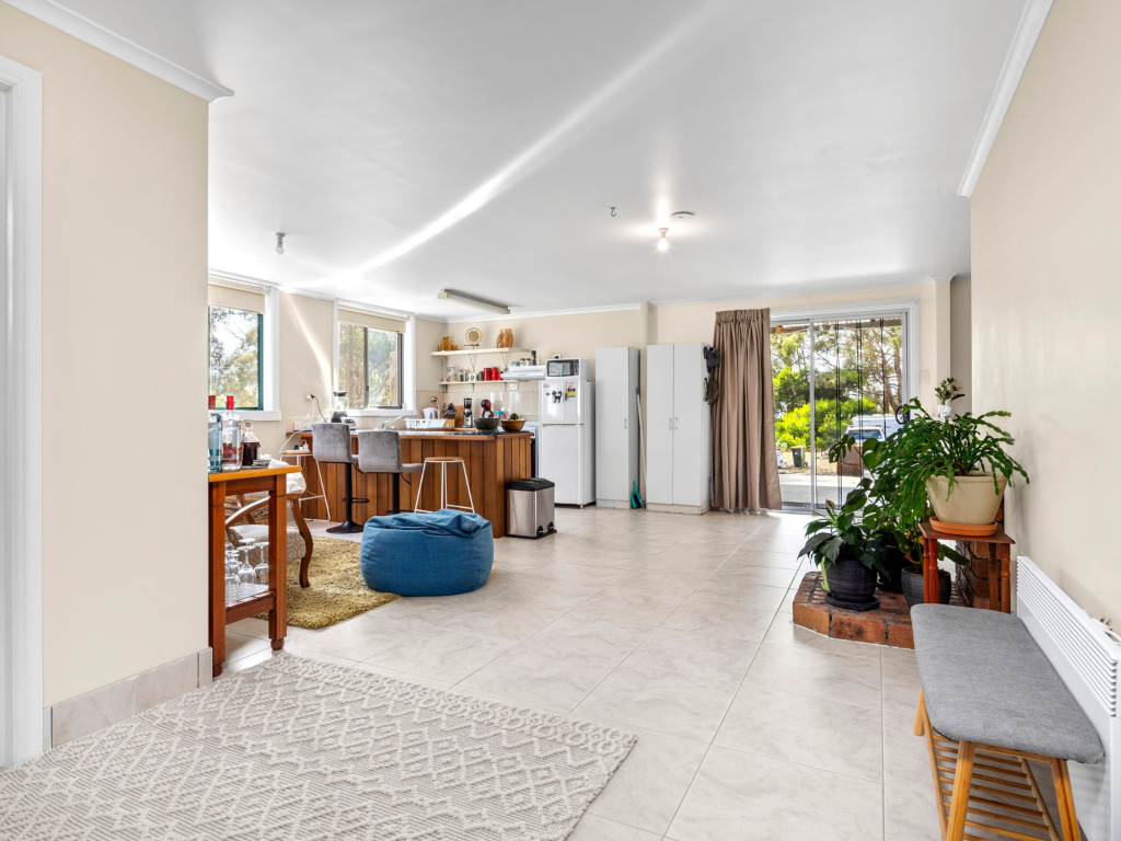 363 Harveys Farm Rd, Bicheno, TAS 7215