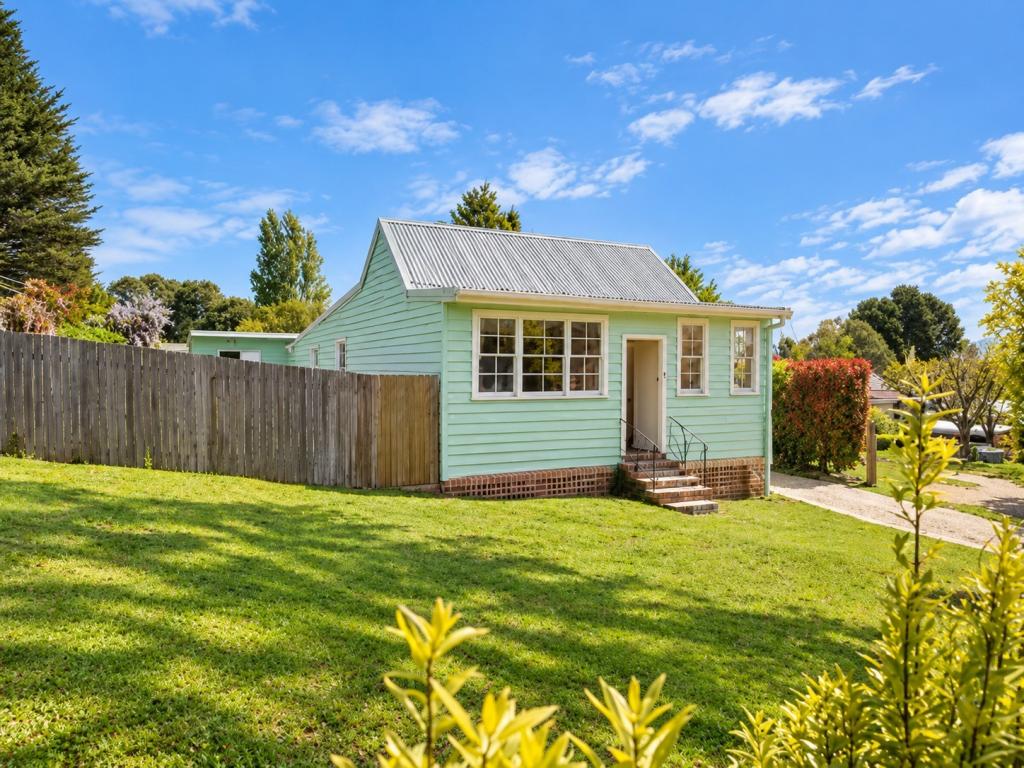 1 Hooper St, Mount Victoria, NSW 2786