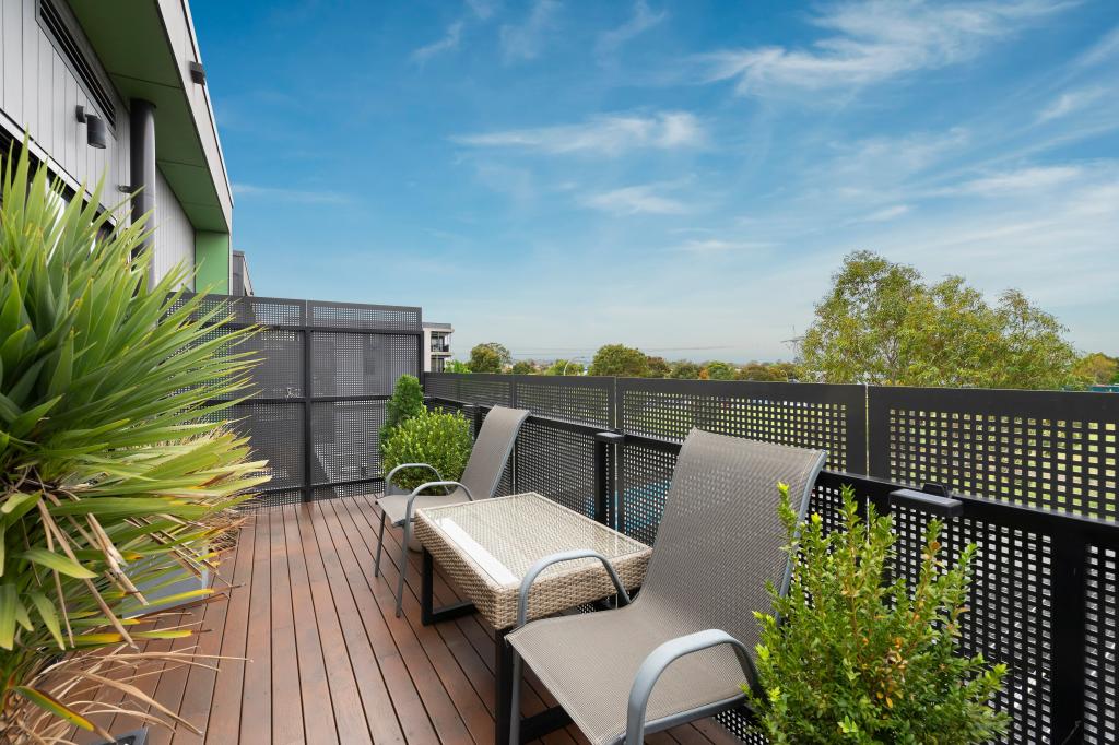 204/30 Oleander Dr, Mill Park, VIC 3082