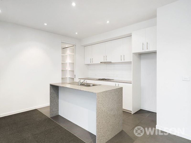 8/667 Glenhuntly Rd, Caulfield, VIC 3162