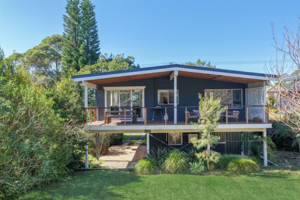 63 Carroll Ave, Mollymook Beach, NSW 2539