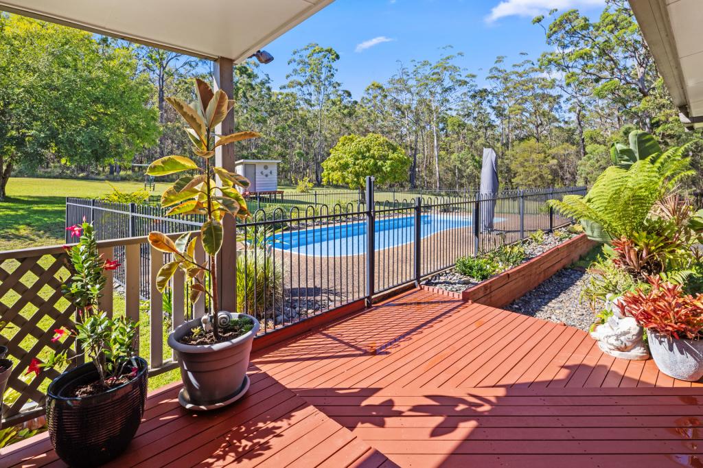 37 Wortley Dr, Crescent Head, NSW 2440