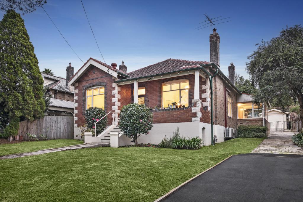 8 Nelson St, Gordon, NSW 2072