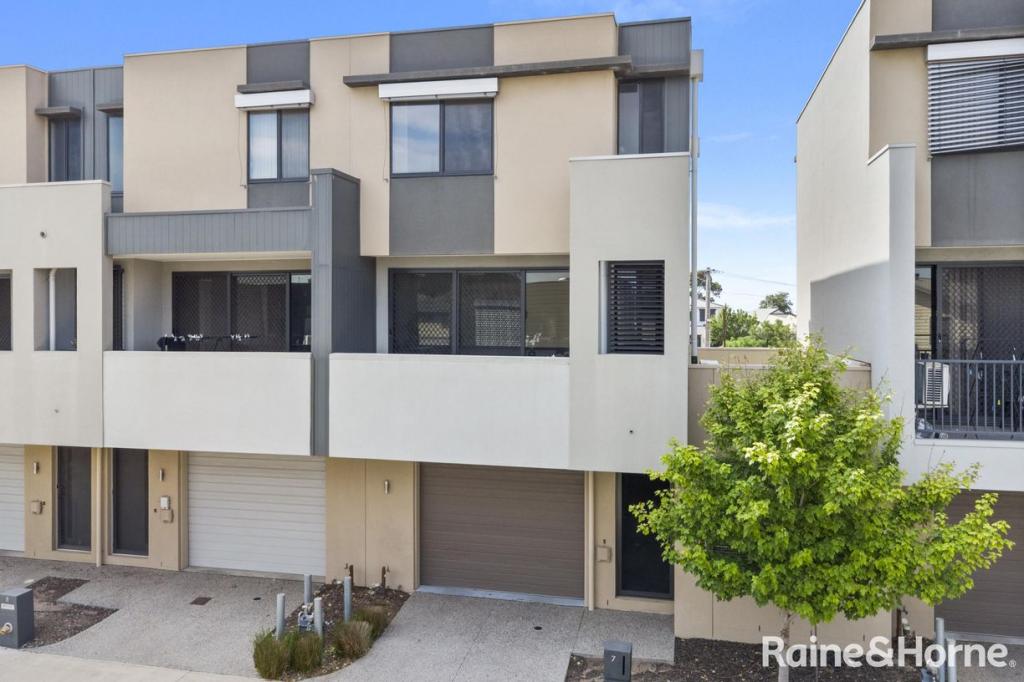 7 Coupling Way, Glenroy, VIC 3046